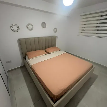 شقة Azure Dream *